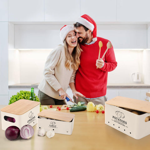 Dekosilave includes peeler and slicer for quick prep