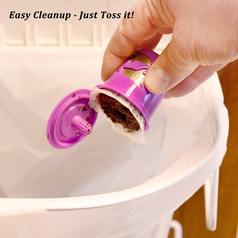 Delibru compostable and recyclable icons on packaging promote eco-friendly choices.