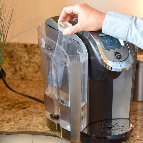 Delibru filtered-water concept photo communicates purified coffee flavor potential
