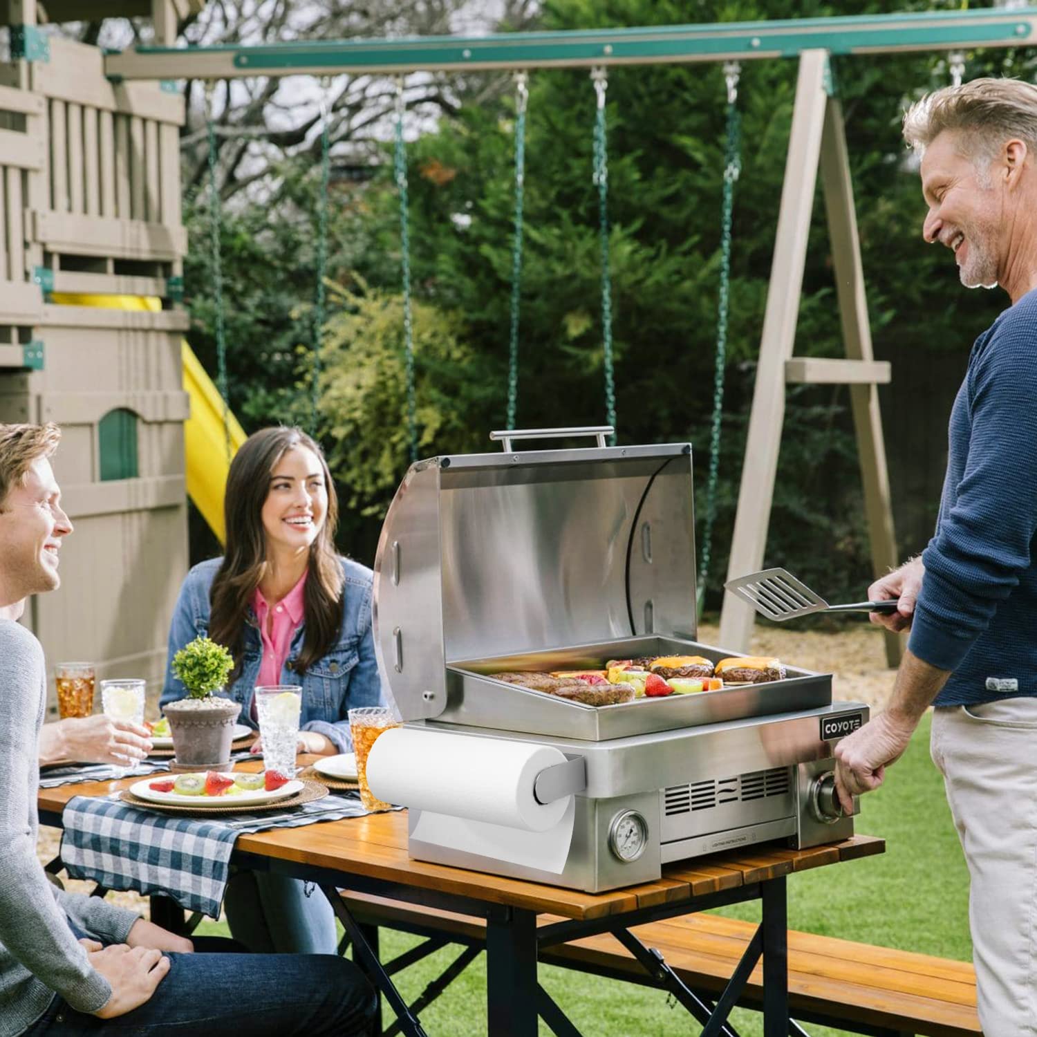 DELITON enables one-handed tearing with minimal movement during use.