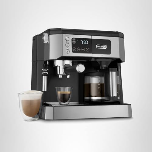De'Longhi COM532M accessories kit supports setup and maintenance.