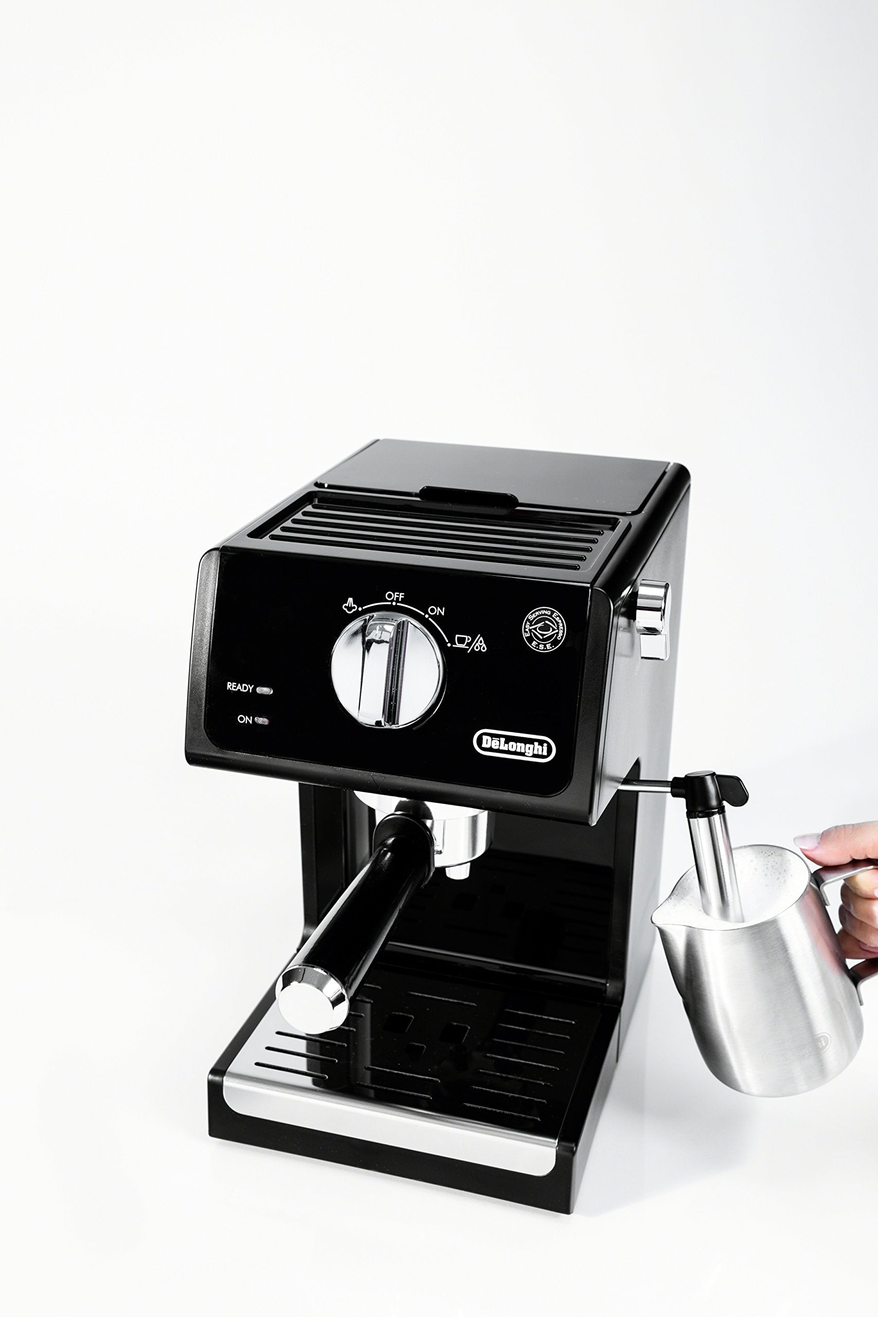 DeLonghi ECP3120 advanced cappuccino system for creamy froth