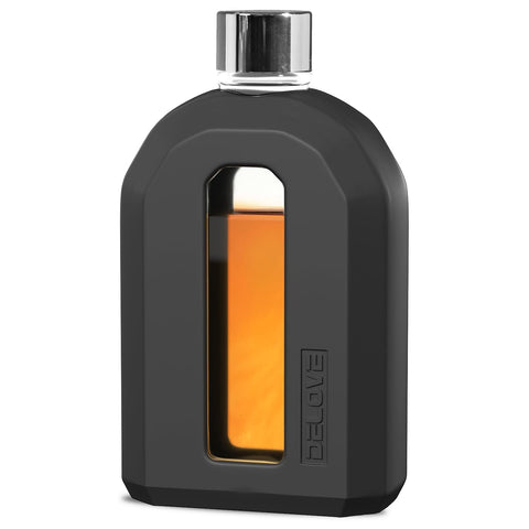 Delove modern glass hip flask with silicone sleeve for portable freshness on the go.