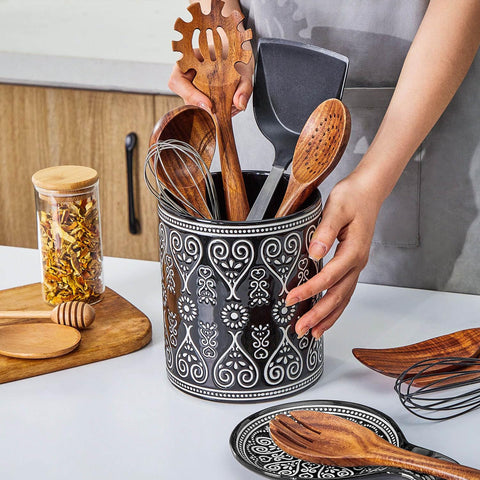 Delpnana utensil holder side view shows sturdy construction that resists tipping