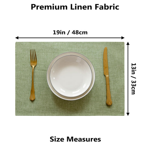 Demetex Green placemats provide heat protection for hot dishes
