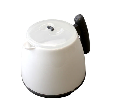 Dependable Essentials Tea Kettle pours steam smoothly for a fresh cup