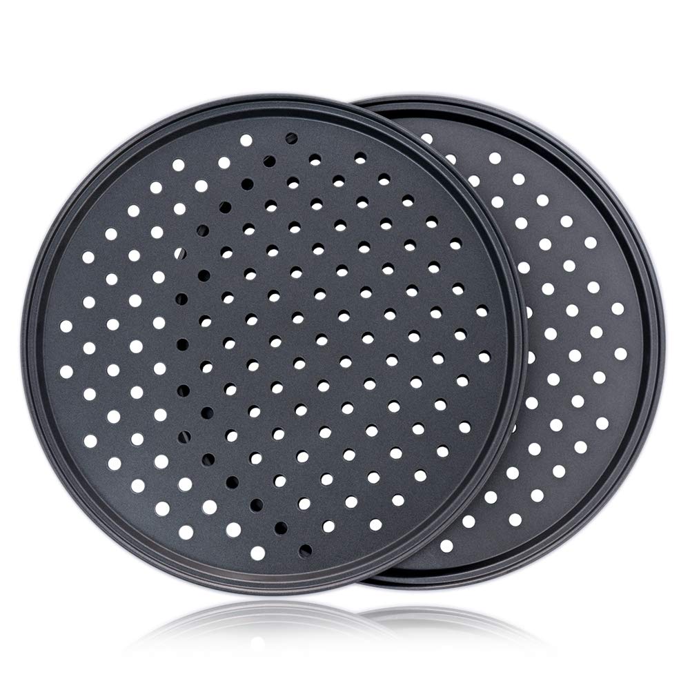 Destinymd carbon steel crisper set shows two pans ready for family pizzas.