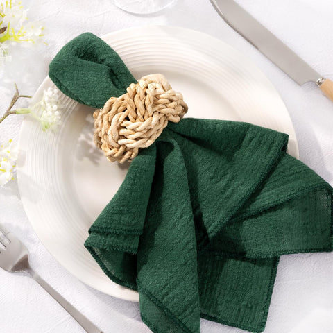 DeZerlor emerald-green cloth napkins offer durable daily use and easy washing.