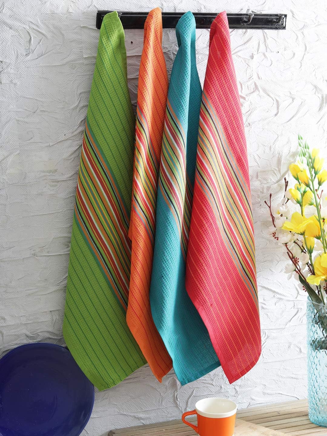 DG Collections reusable cotton dish cloth supports eco-friendly daily cleaning.
