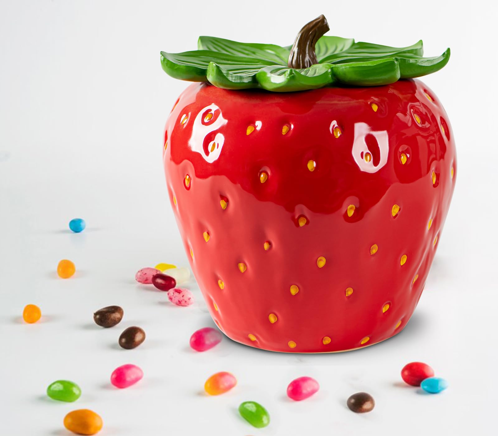 dgudgu Strawberry Candy Jar full view highlights its large capacity for treats
