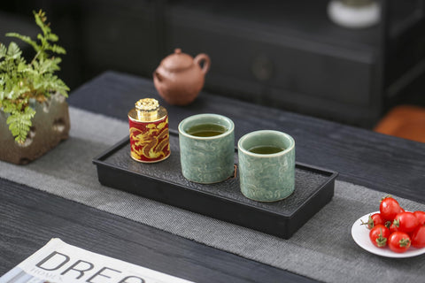 Dicmracy gift-ready packaging makes a thoughtful espresso or tea gift.