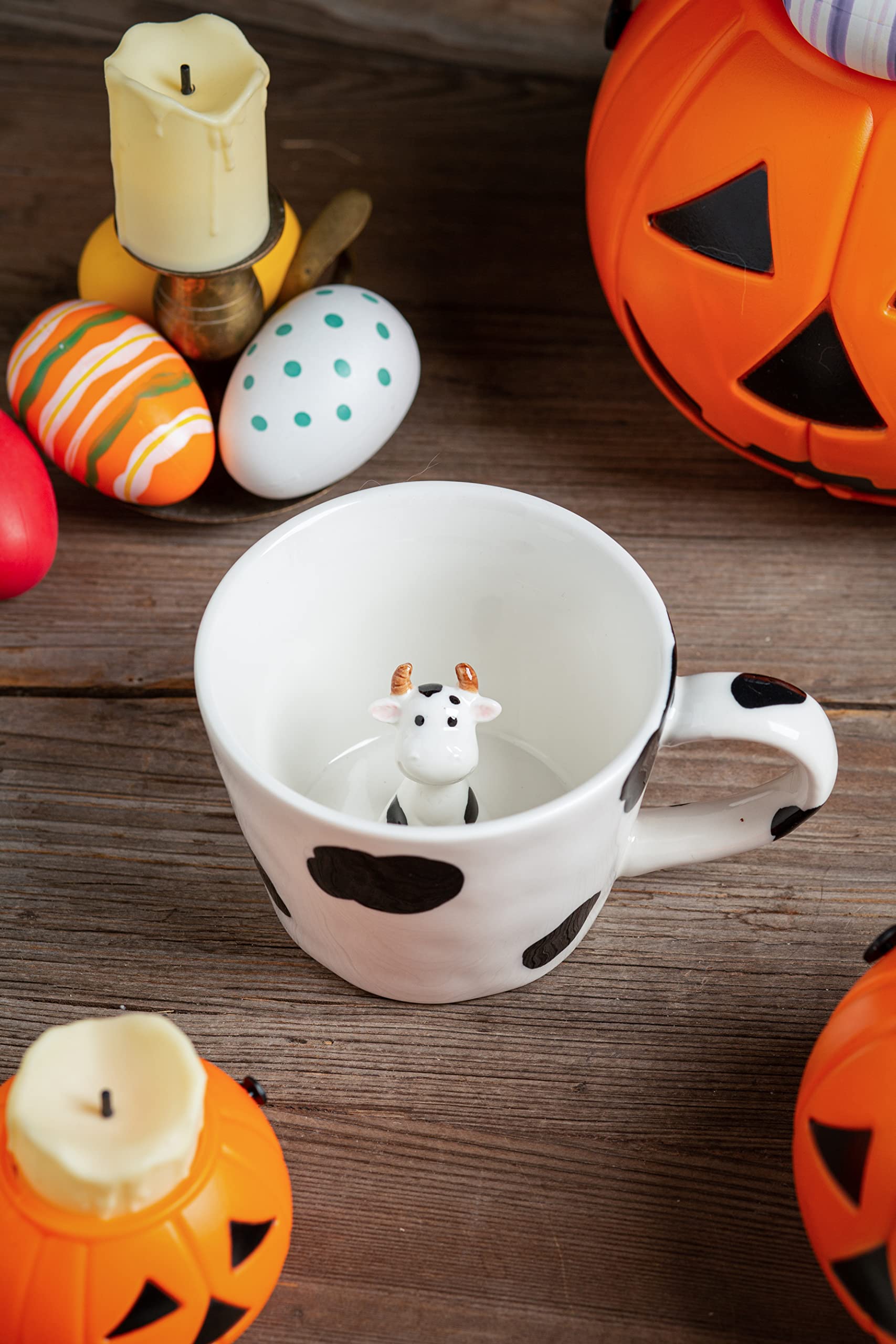 DIHOclub cute desk accessory doubles as a gift.