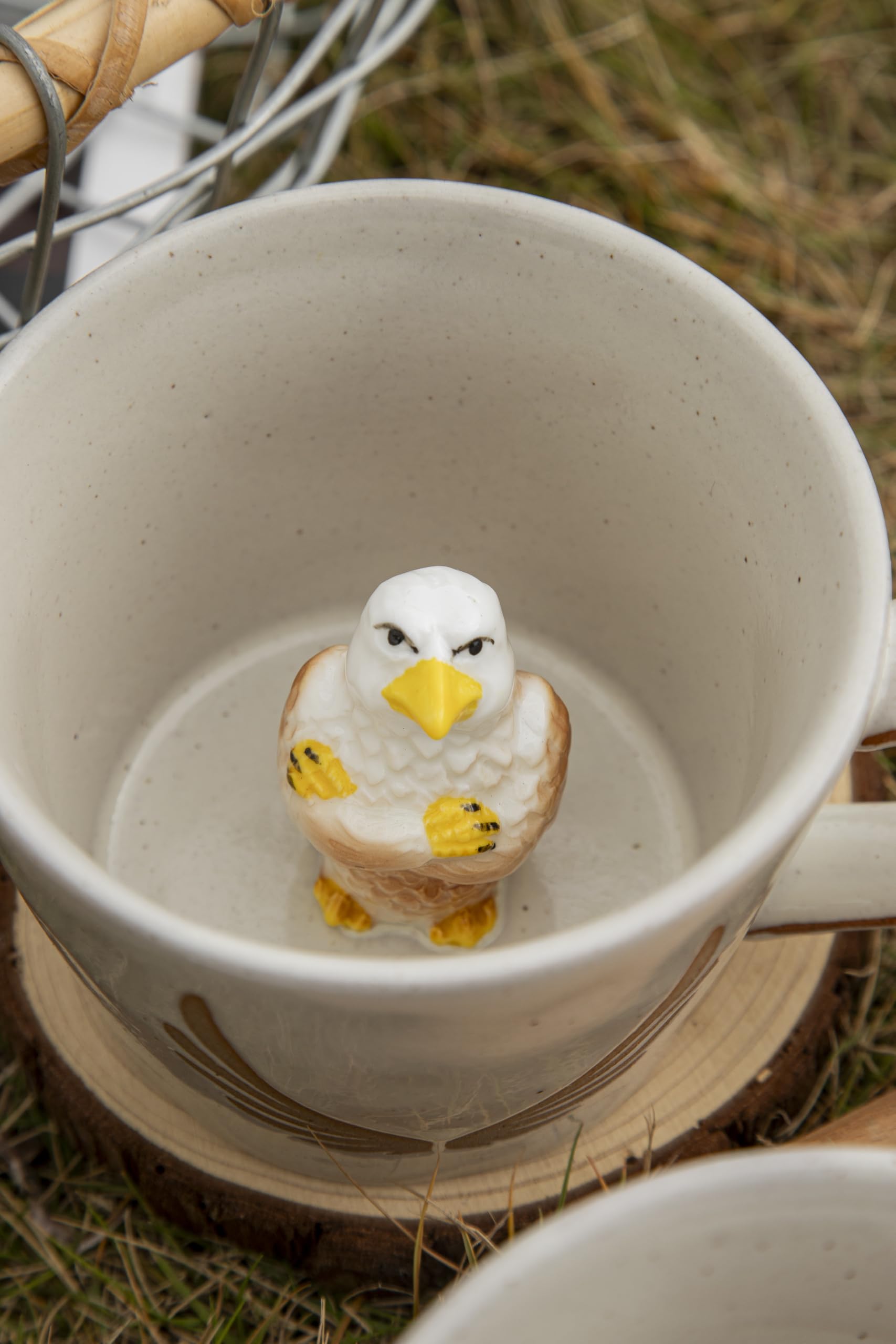 DIHOclub wild-animal mug showcases playful 3D design for desk or kitchen.