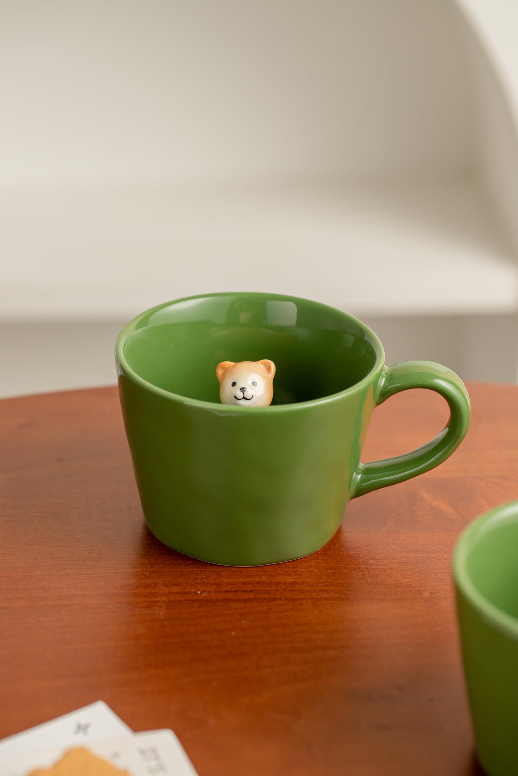 DIHOclub Versatile mug for coffee, tea, milk, juice, or water.