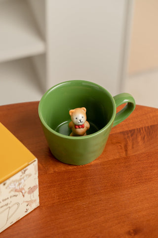 DIHOclub Hand-painted mug detail enhances unique gift appeal.