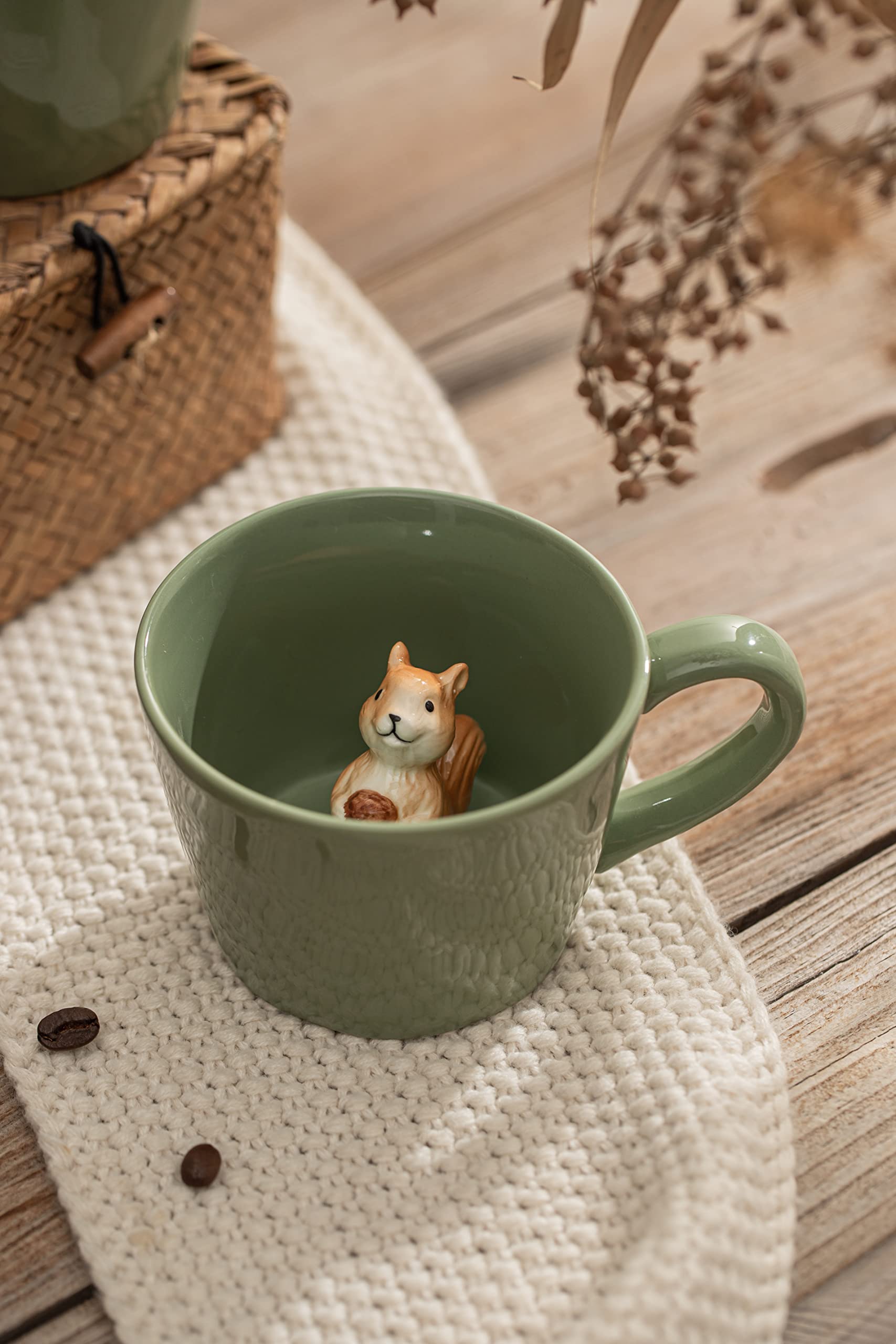 DIHOclub Squirrel mug is microwave and dishwasher safe for everyday use