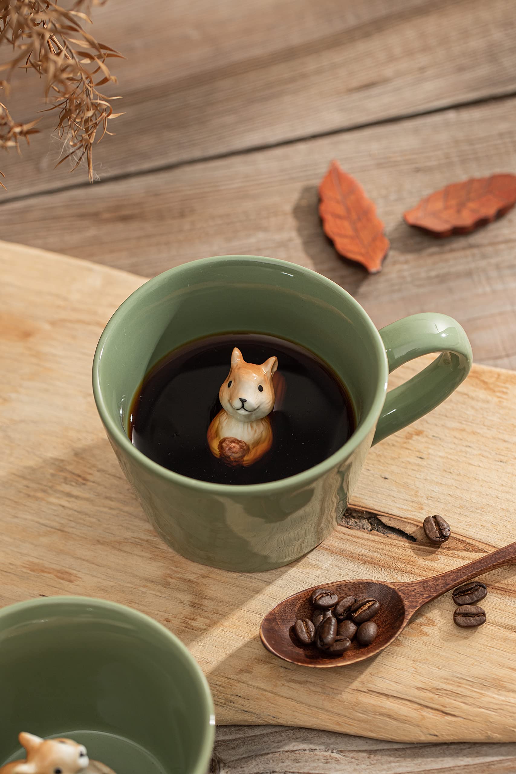DIHOclub Squirrel mug adds whimsy to desks and kitchen counters