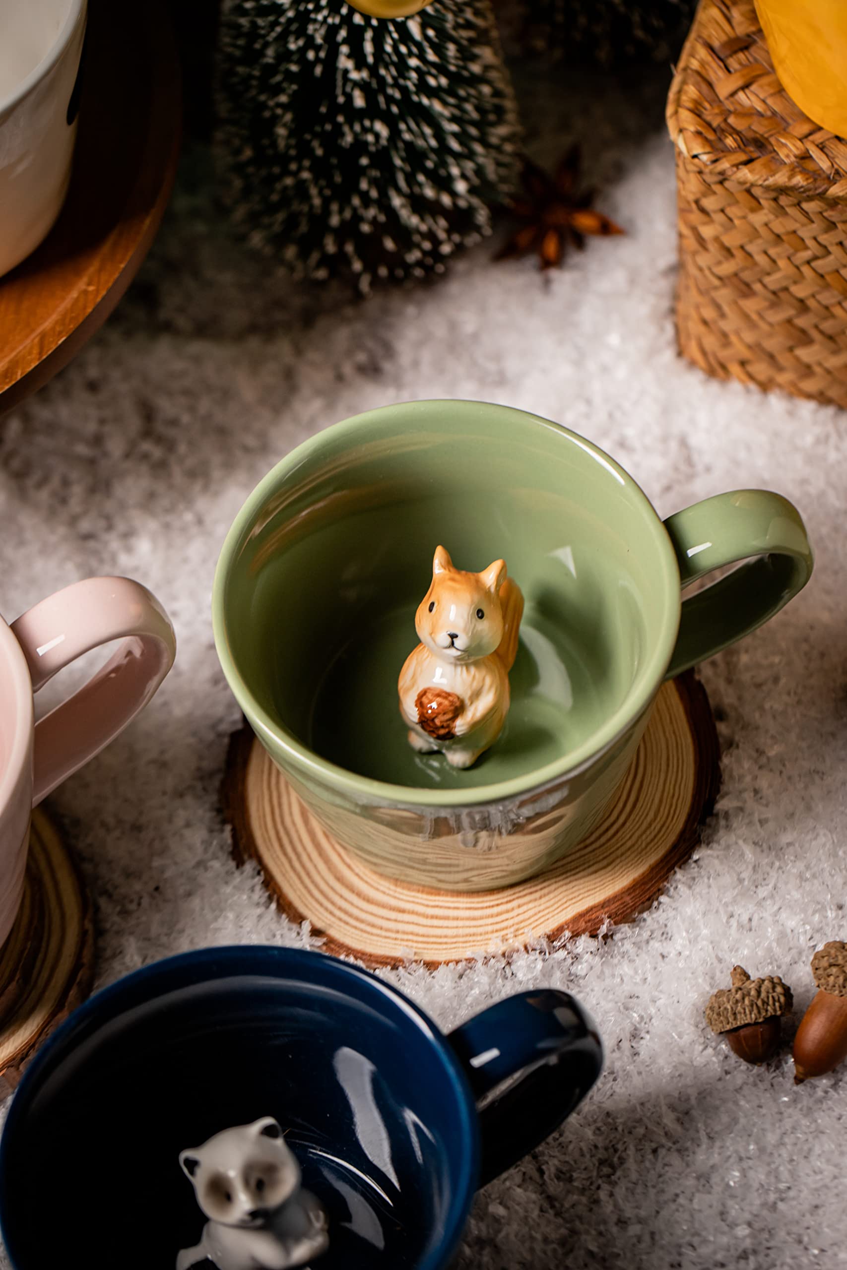 DIHOclub Squirrel mug hand-painted and cute, ideal for gifting animal lovers