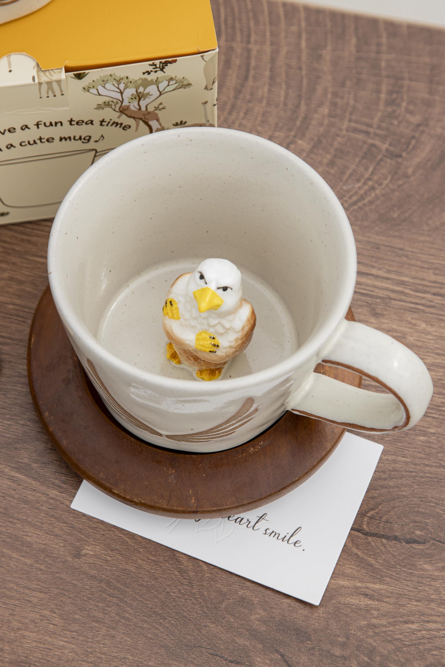 DIHOclub hand-painted wild animal mug features an eagle smile, great for tea.