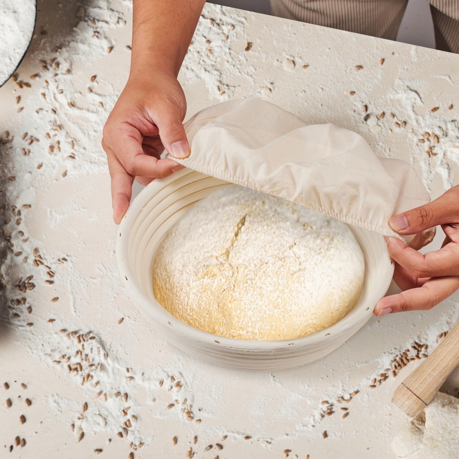 Dimpola Banneton easy-release surface helps lift bread without sticking