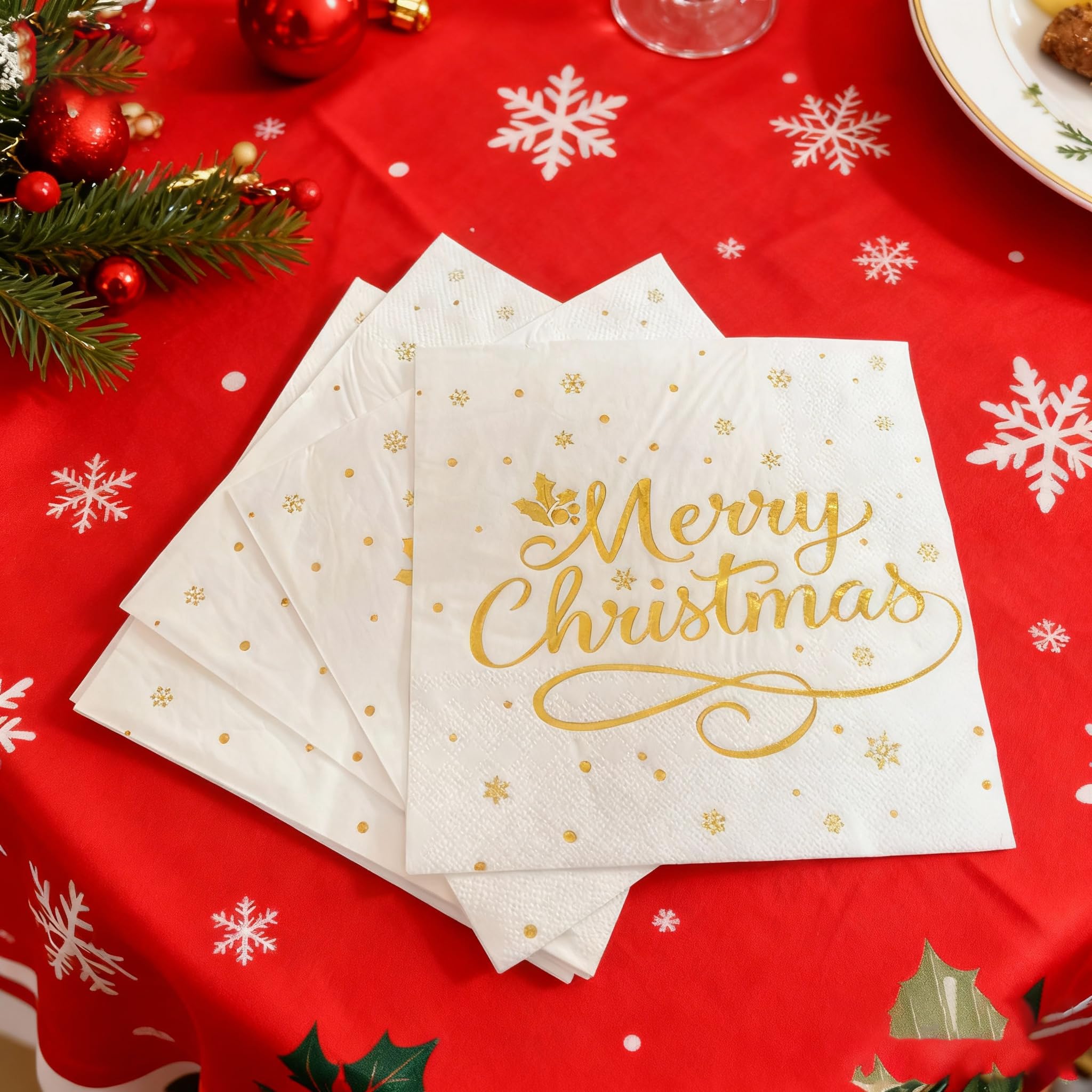 Dinokowa 100-pack napkins absorb spills during holiday celebrations.
