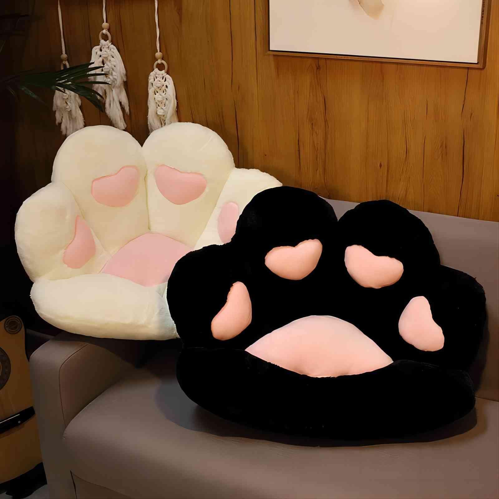 Ditucu cat paw cushion ideal for gaming chairs during marathon sessions