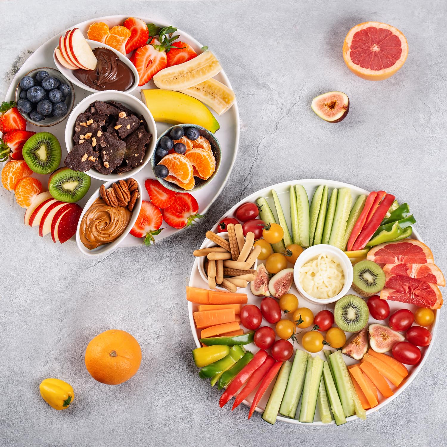 Dizada white serving trays add clean, minimalist styling to tables.