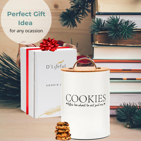 D'Lifeful cookie jar, easy to wipe clean after snacking.