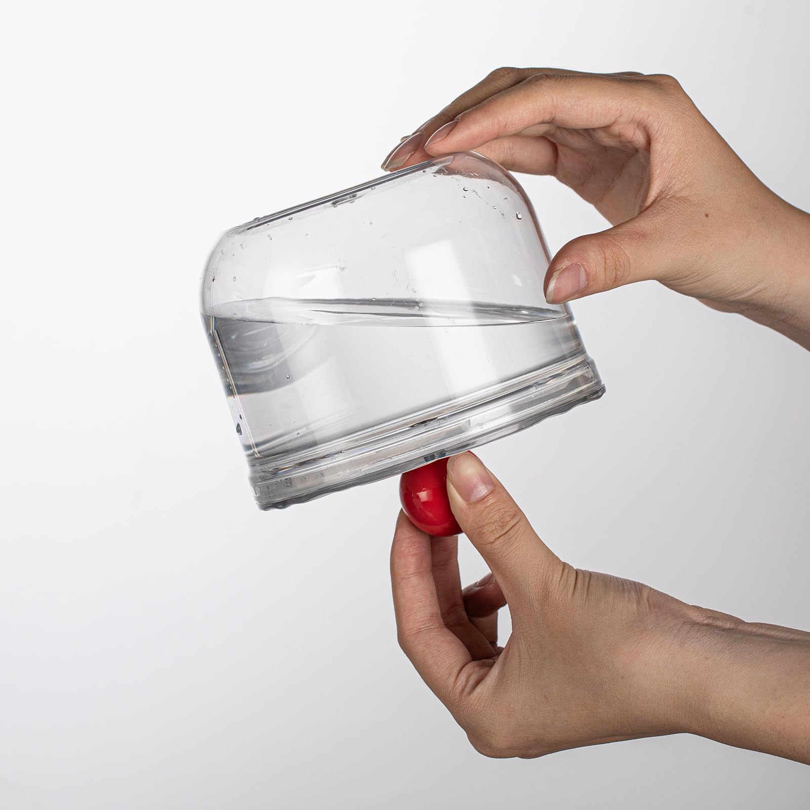 DLRDLR spill-proof candy dish for tidy meetings and travels.