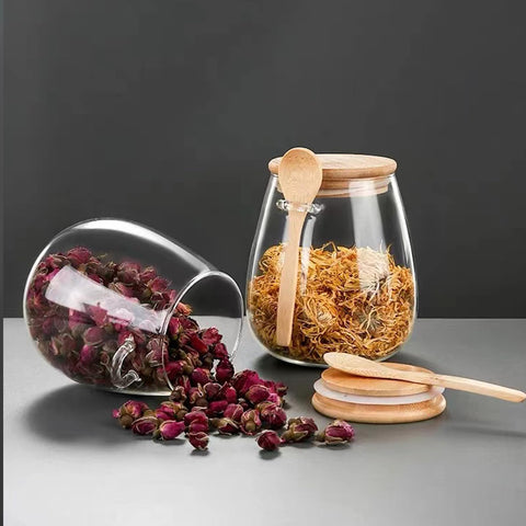 DNIENKGE jars storing dried fruits and nuts neatly