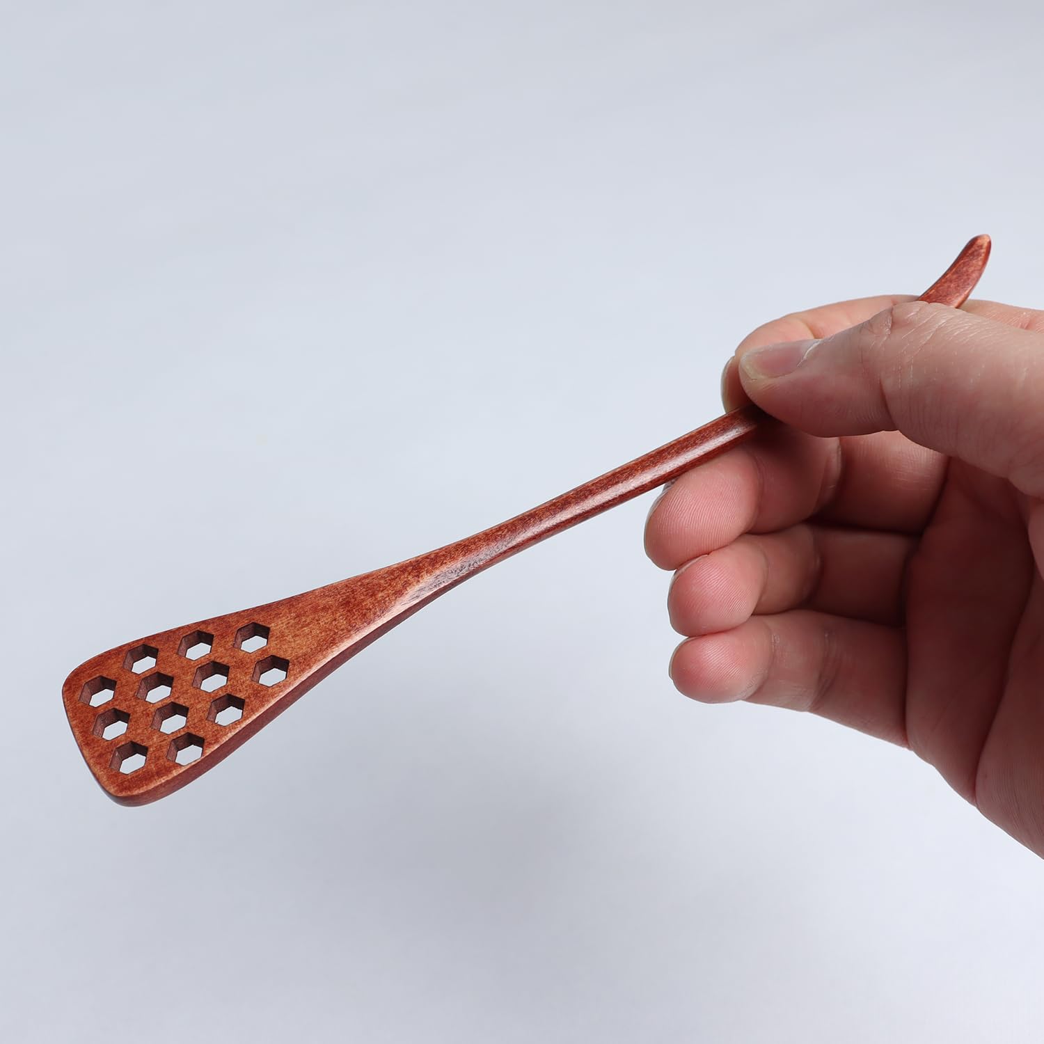 Dobrogost wooden coffee stirrers for cafe-style stirring.