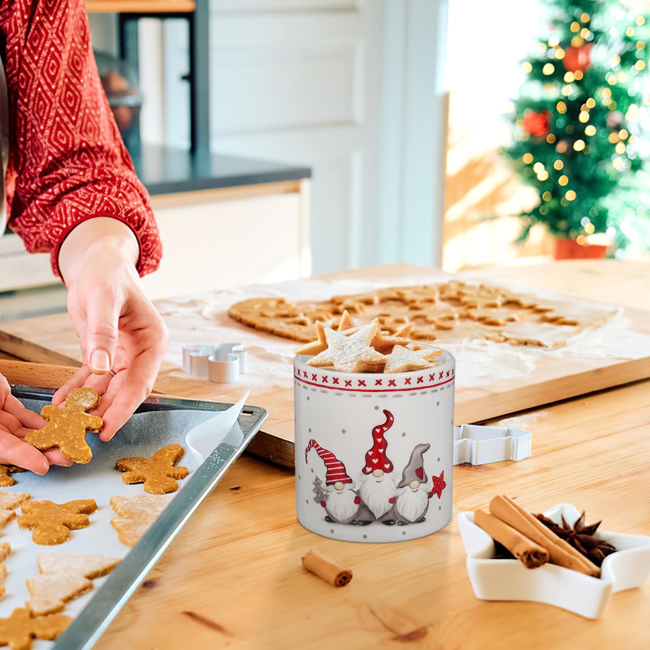 DOITOOL cookie jar shown filled with candy and cookies for quick access