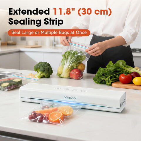 DOMIVIO vacuum sealer with 4-in-1 function for dry and wet sealing tasks.