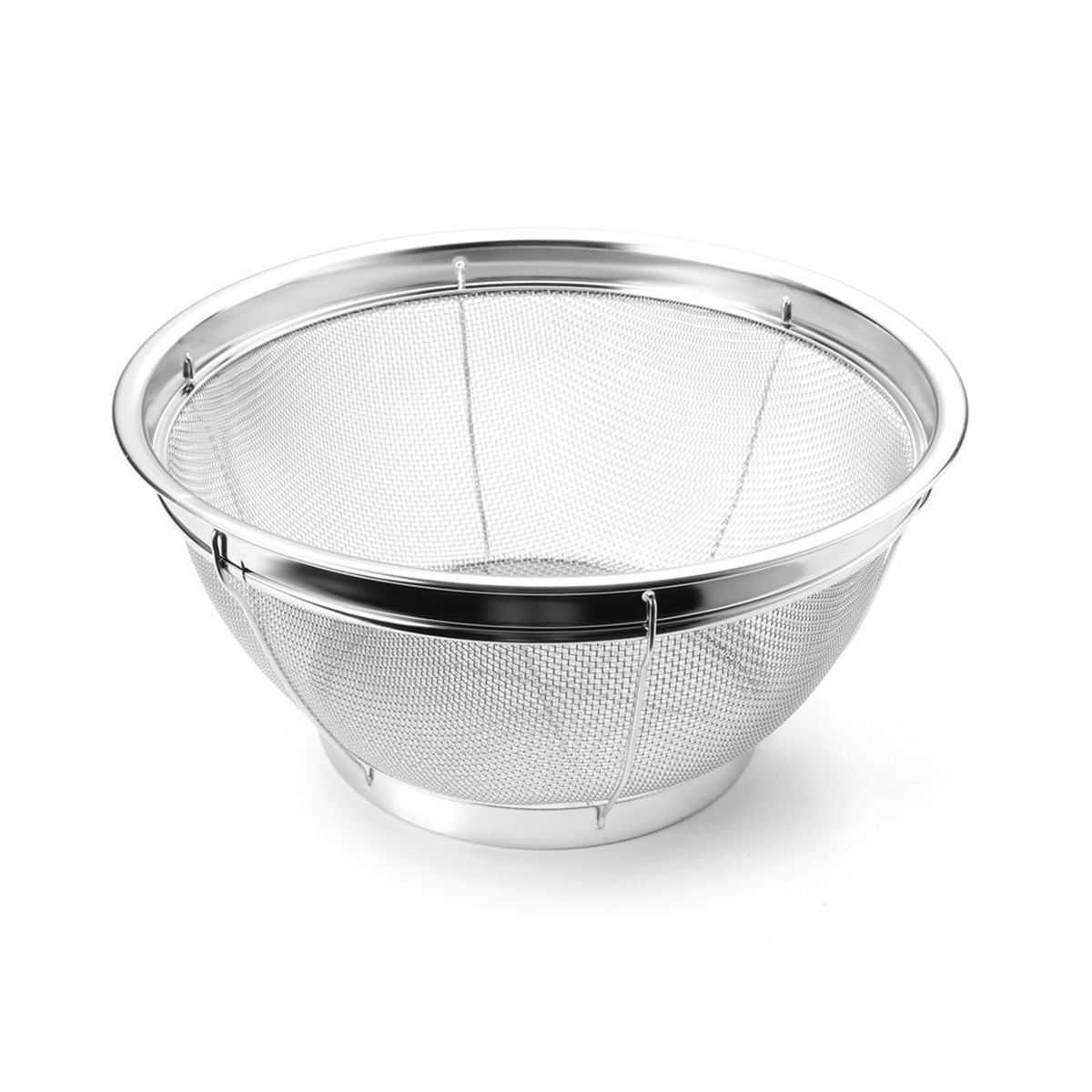 DOPMEP fine mesh strainer 4qt drains pasta quickly and evenly.