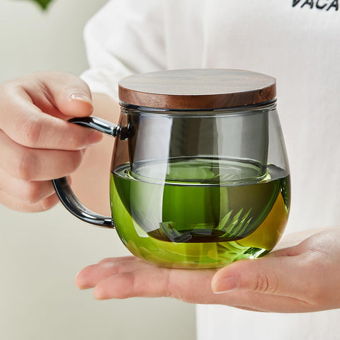 DOPUDO microwave and stovetop-safe tea cup for versatile heating at home.