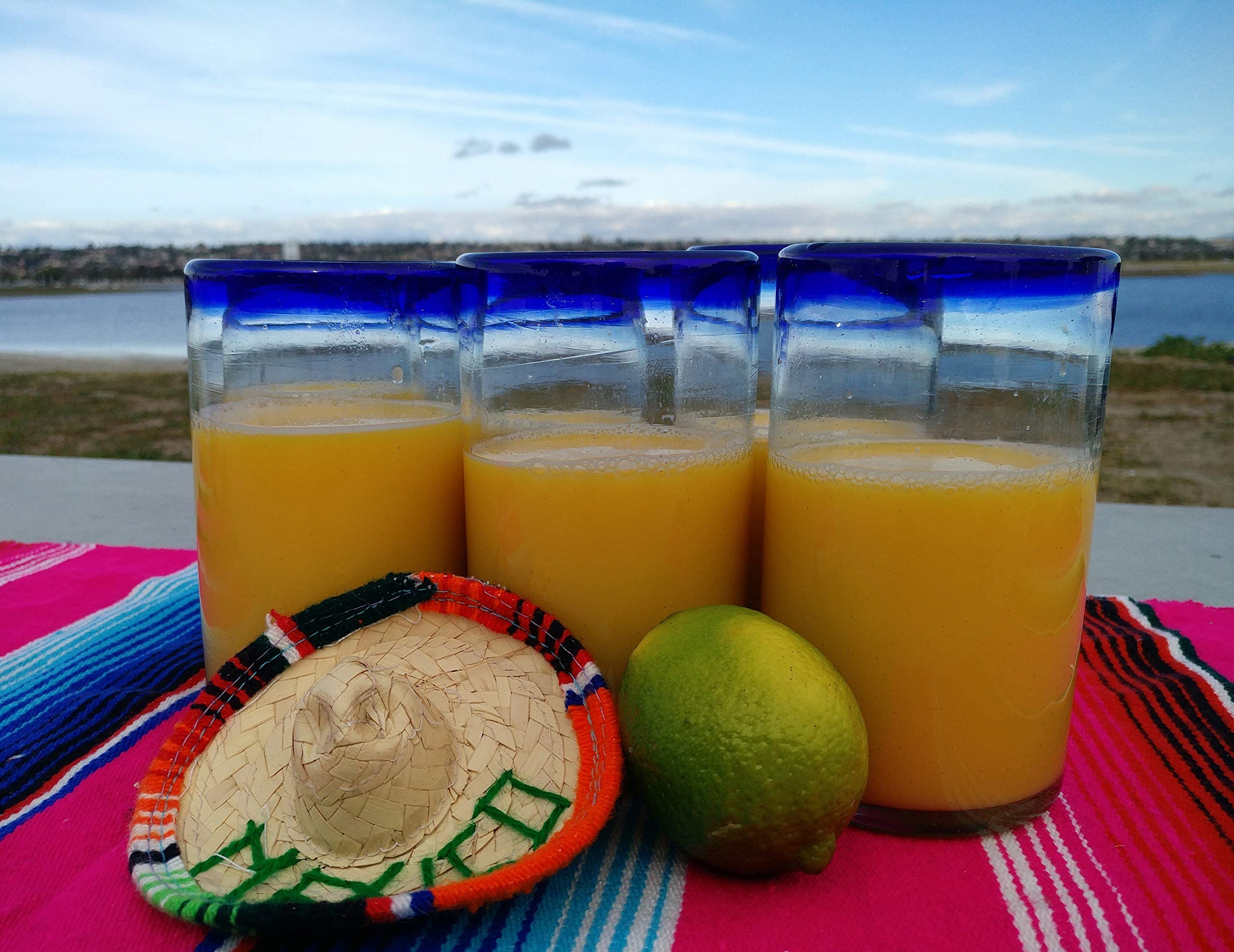 Dos Sueños 14oz capacity glass suitable for water or juice