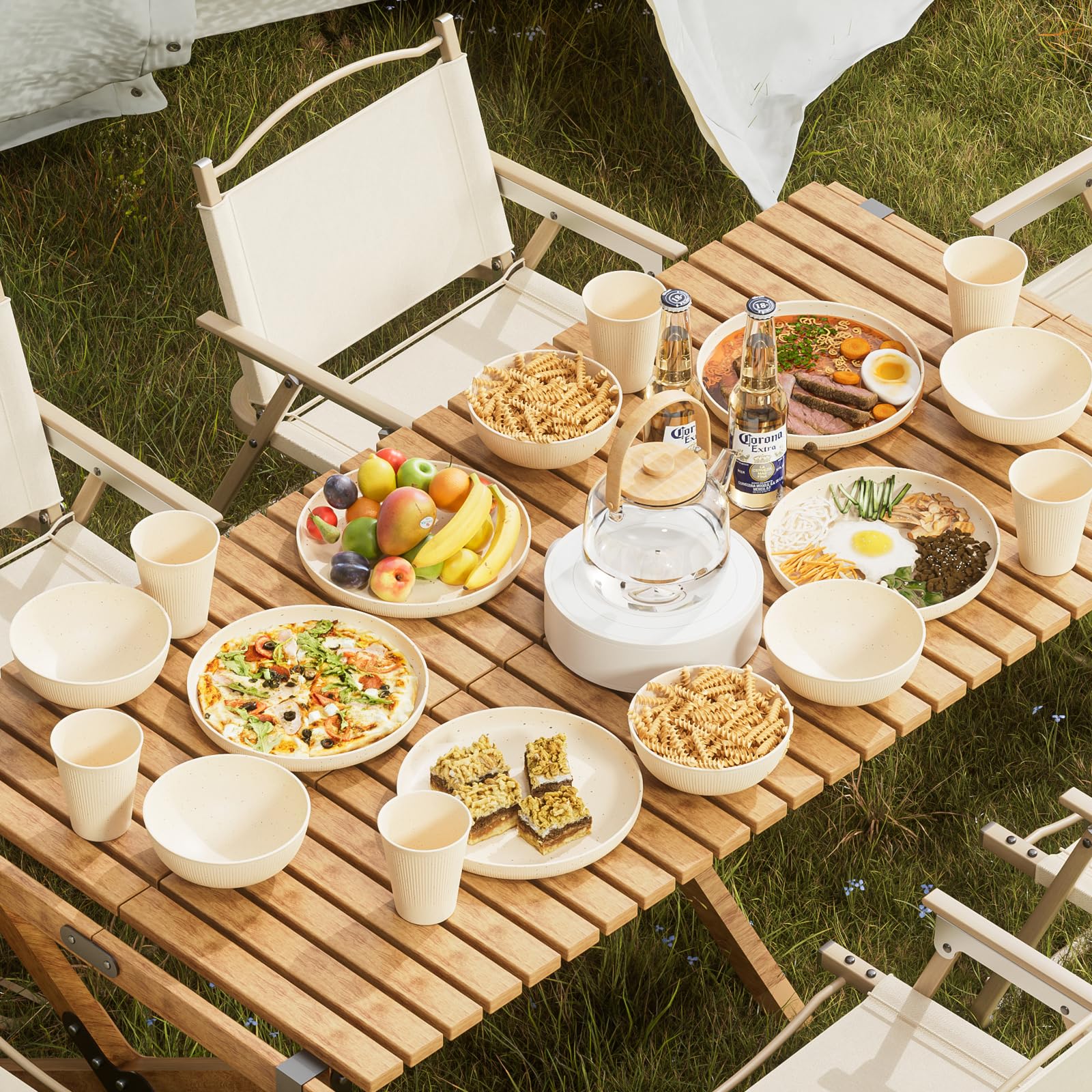 Dotpilgo outdoor dining set, ideal for camping and picnics.