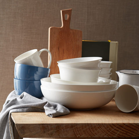 DOWAN centerpiece bowls showcase a stylish display for entertaining.