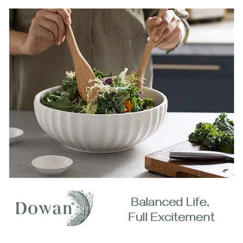 DOWAN ceramic bowls with ribbed grip for easy serving from counter to table