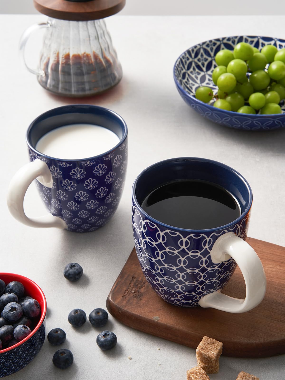 DOWAN 16oz porcelain mug with glossy glaze, perfect for tea or cocoa.