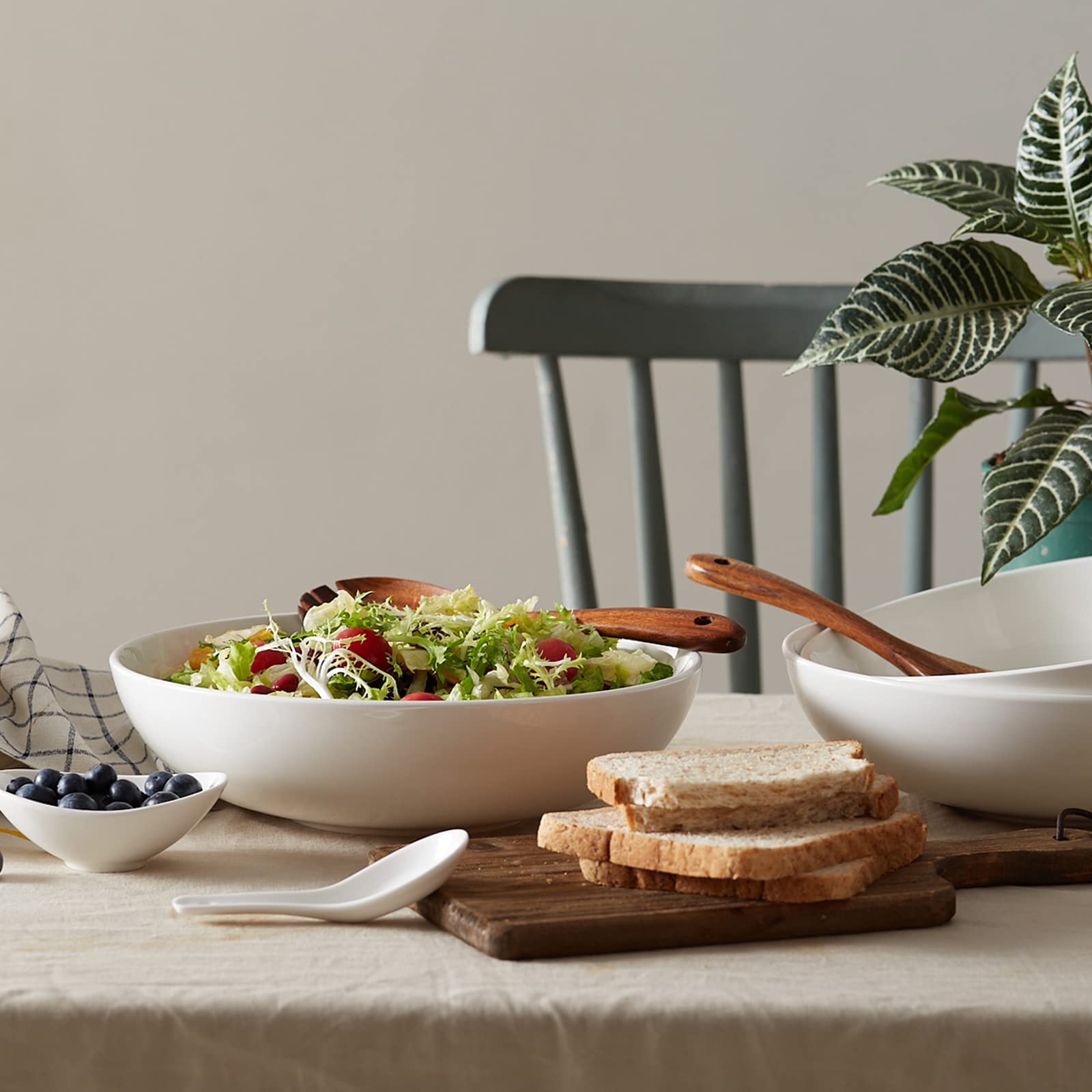 DOWAN large-capacity bowls perfect for big salads, soups, or shared meals.