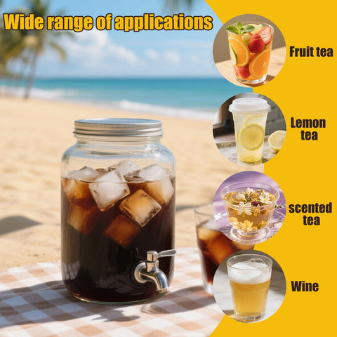 DQAXP clear beverage dispenser on table ready for serving beverages.