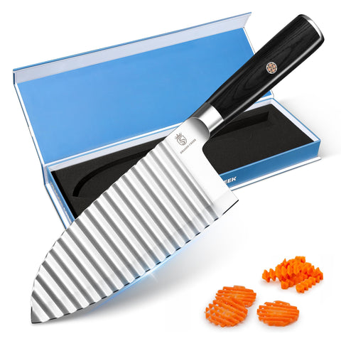 Dragon Creek crinkle cutter knife with wave design for textured potato slices