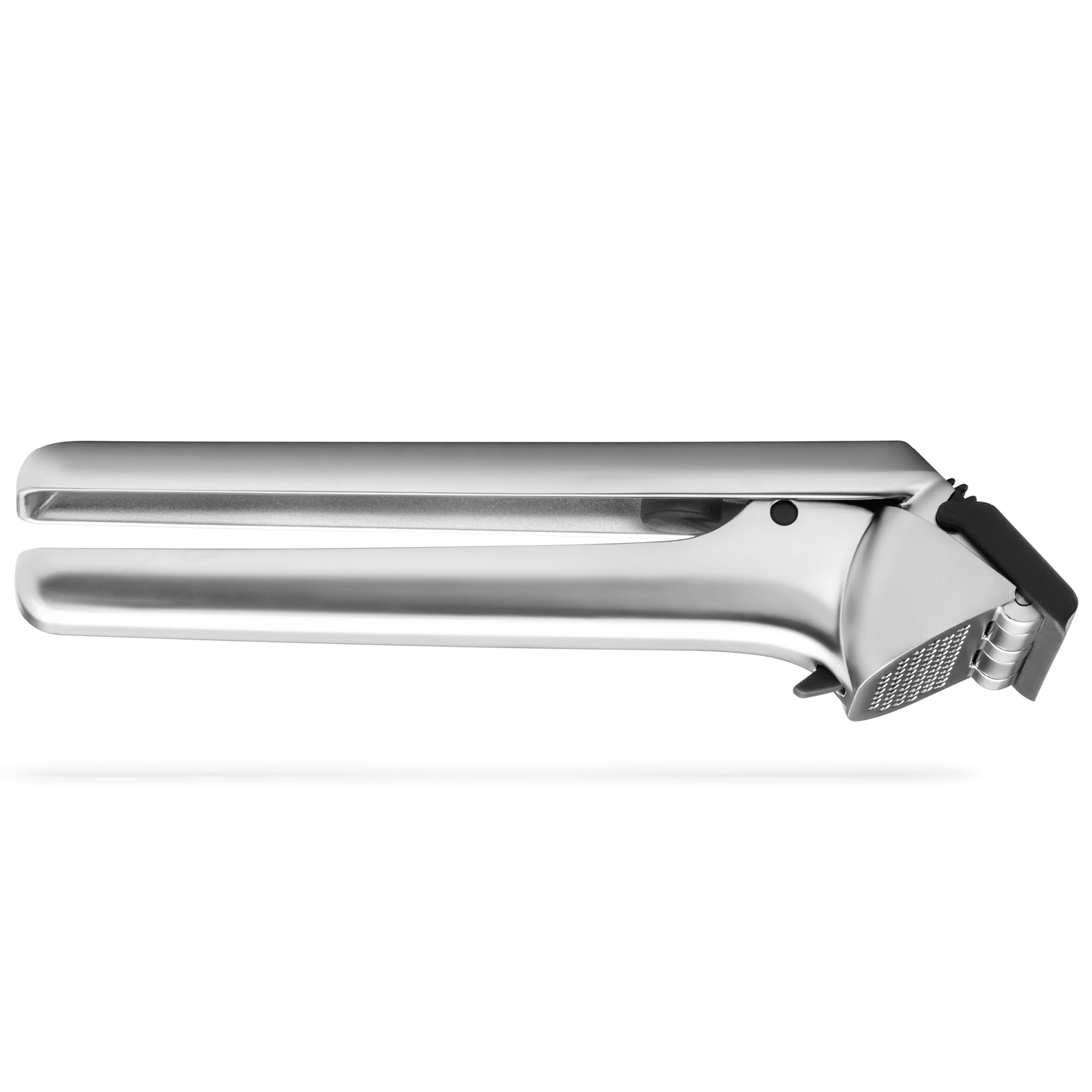 Dreamfarm Garject press cloves action showing quick, mess-free crushing
