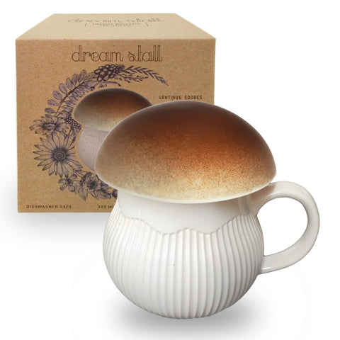 Dreamstall mushroom mug with lid in brown for cozy mornings.