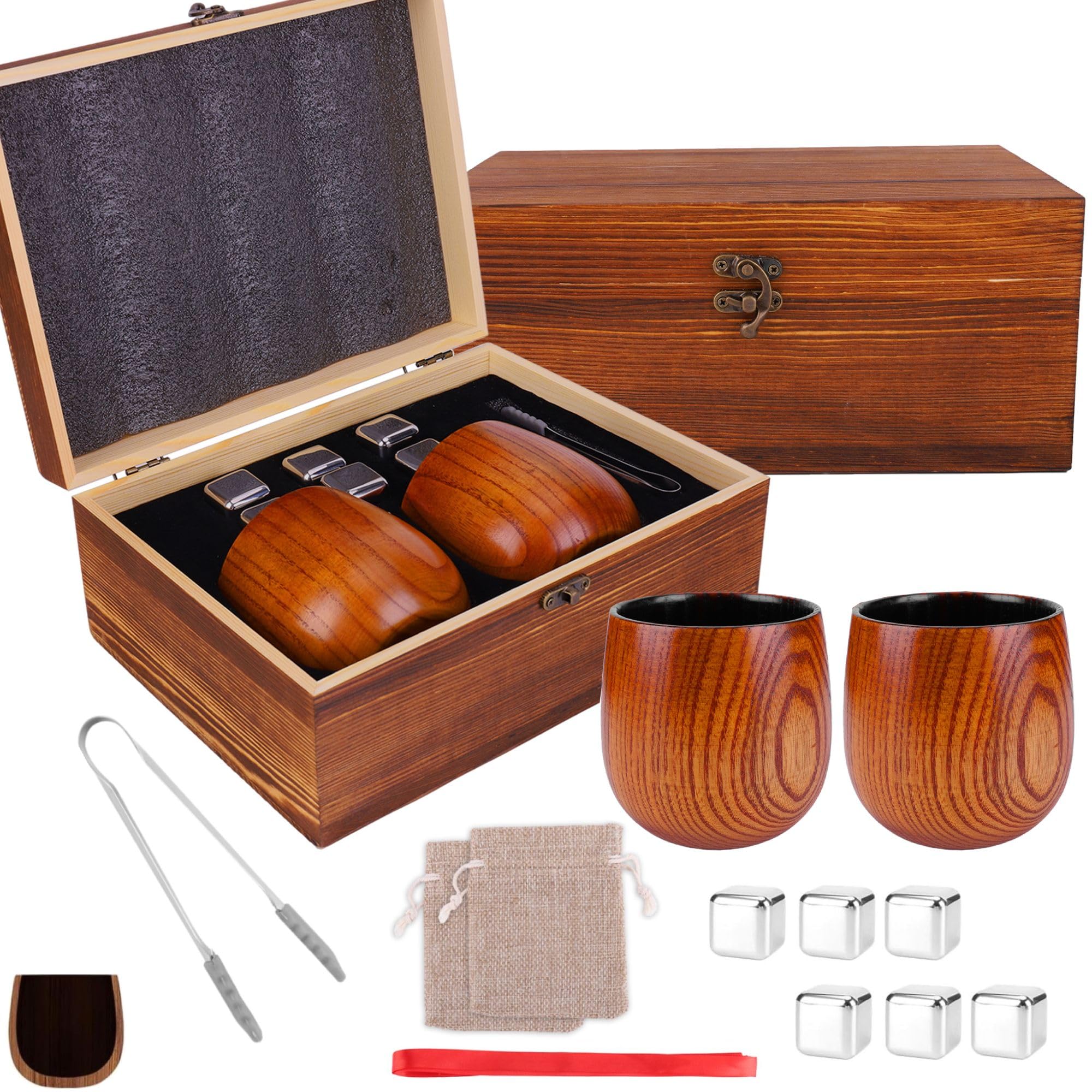 Drtenvd charred wooden bourbon glass with pour focus enhances aroma and flavor during serving