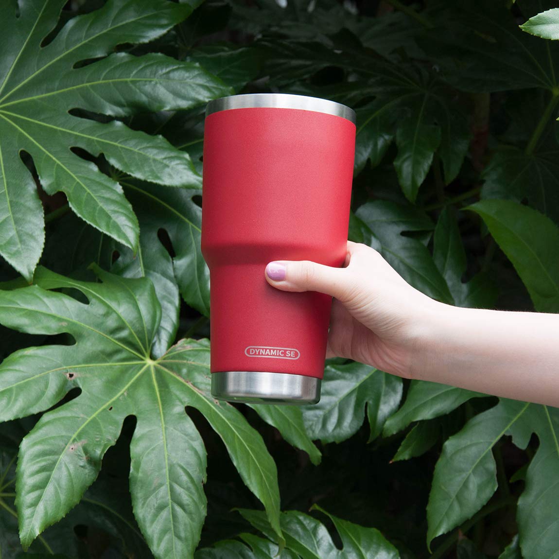 DS 30oz red tumbler portable and lightweight for travel and commuting.
