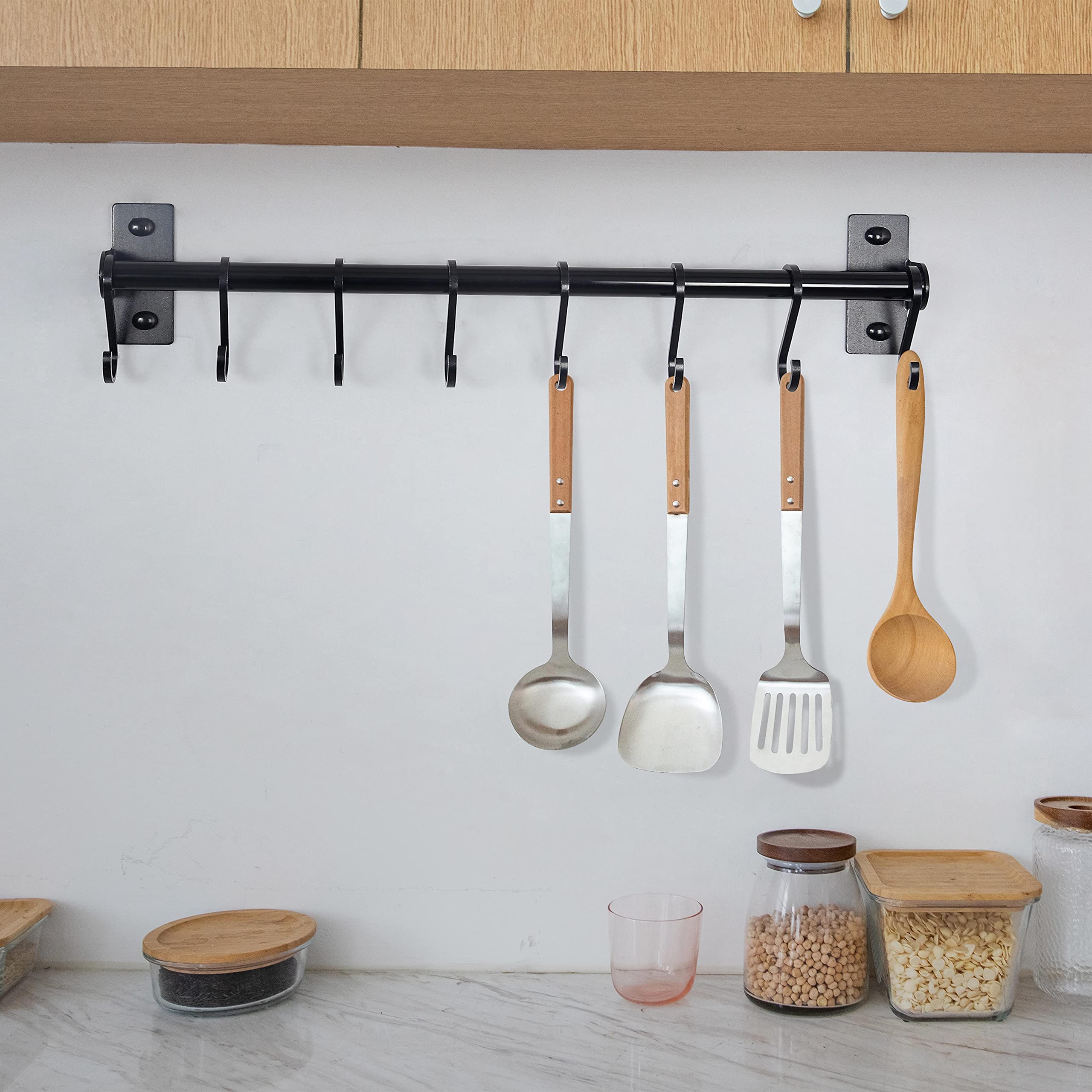 Dseap versatile rack can organize brooms or jewelry when needed