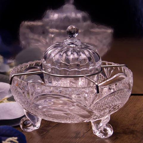 Duebel glass design provides sturdy support and easy cleaning after use