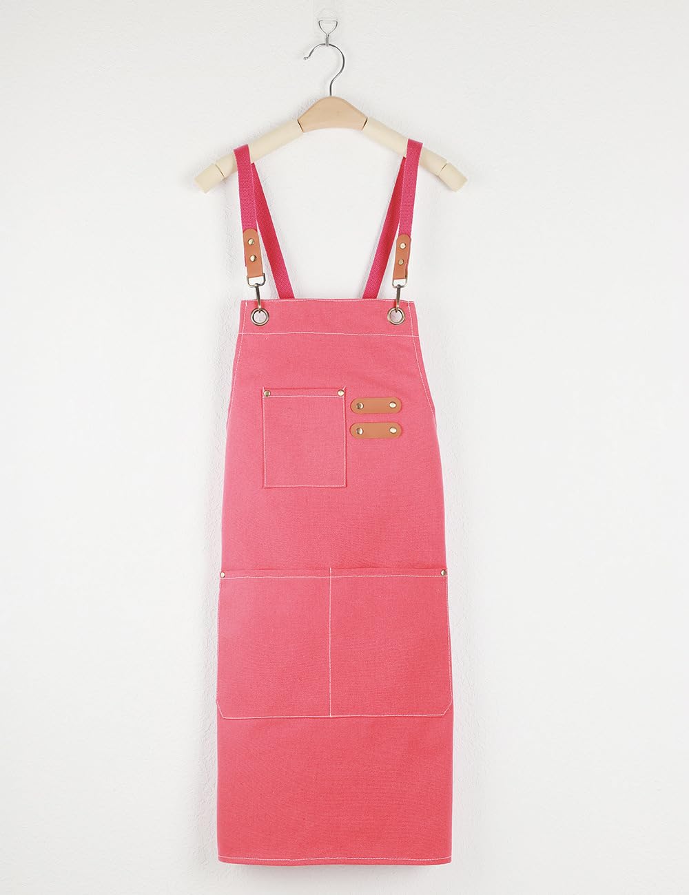 Duogoo 100% cotton canvas apron emphasizes durable, odorless fabric protecting outfits.